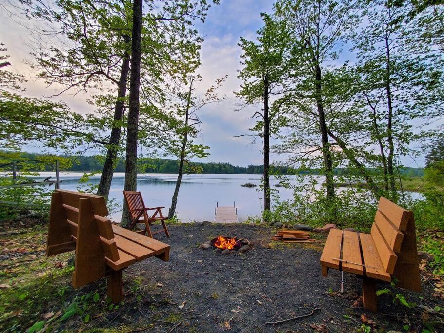 Fall Getaway Resort-3 King Suites, Dog-Friendly Seeley Eksteriør billede