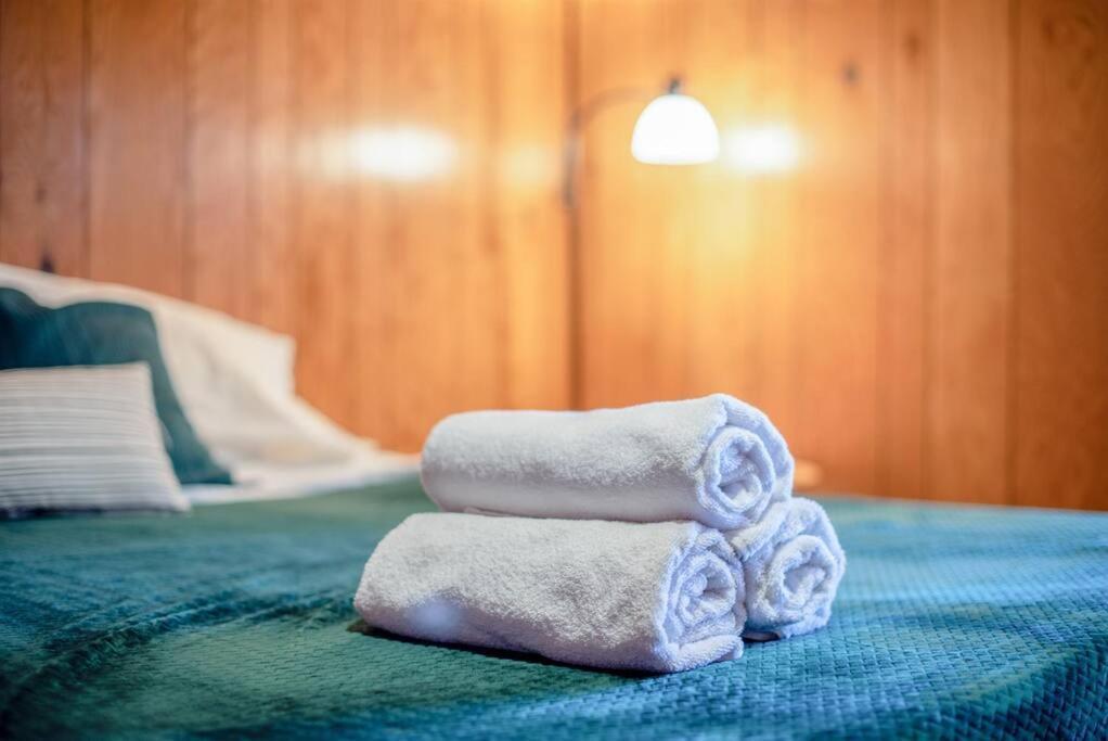 Fall Getaway Resort-3 King Suites, Dog-Friendly Seeley Eksteriør billede